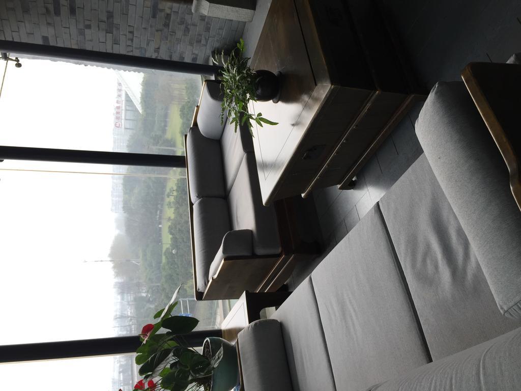 Folk Inn Chengdu Exterior foto